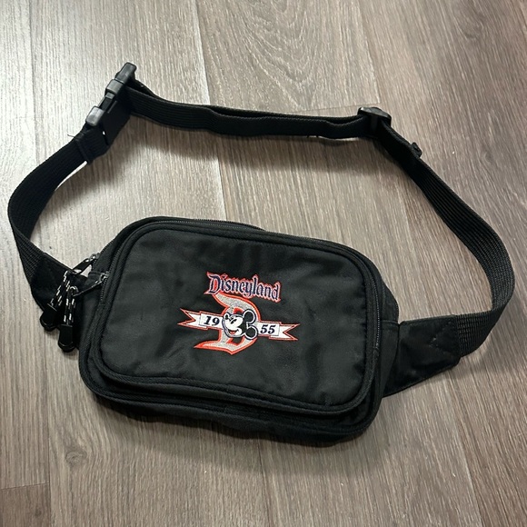 Vintage Disneyland Resort Waist Bag - Picture 1 of 6